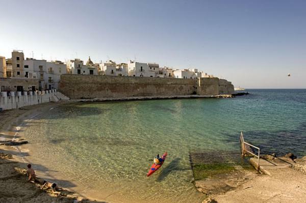 Domus Chiara Villa Monopoli Buitenkant foto